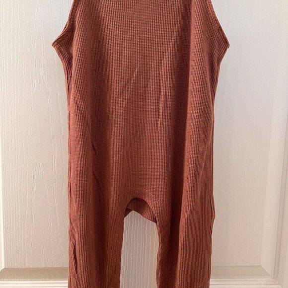 Angel Dear Pecan Brown Waffle Knit Thermal Overalls Boys Size 18-24 Months NWT - Picture 3 of 13